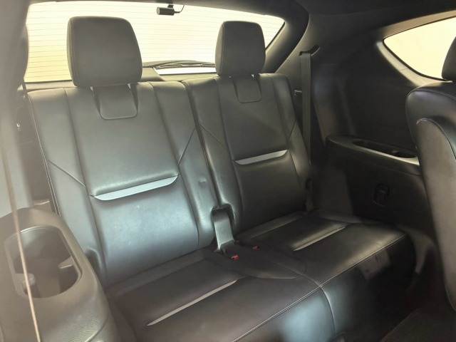 Mazda CX-8 12