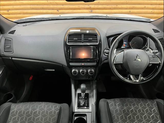 Mitsubishi RVR 2