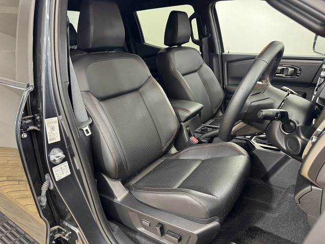 Mitsubishi Triton 5