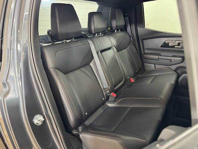 Mitsubishi Triton 6
