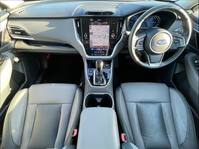 Subaru Legacy Outback 2