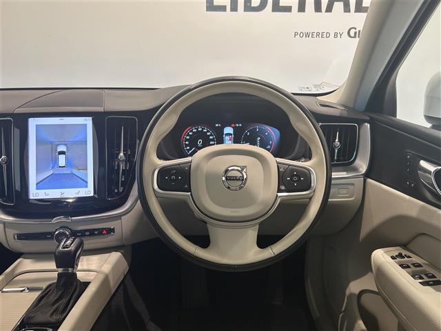 Volvo XC60 7