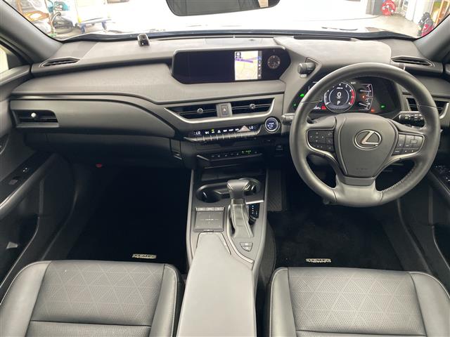 Lexus UX 2