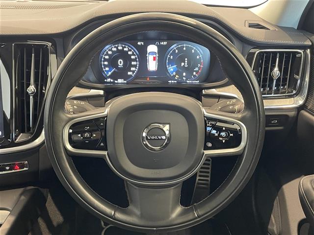 Volvo V60 Cross Country 8