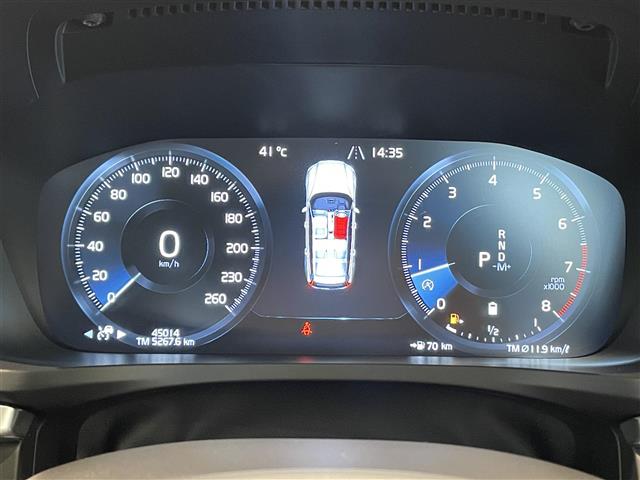Volvo V60 Cross Country 11