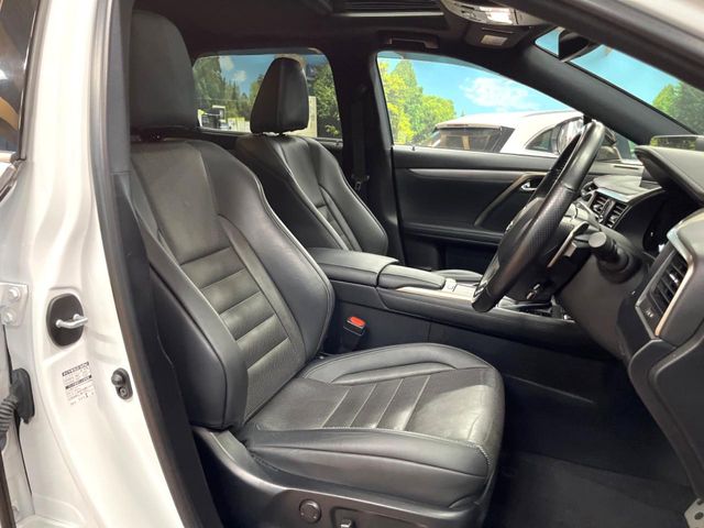 Lexus RX 8