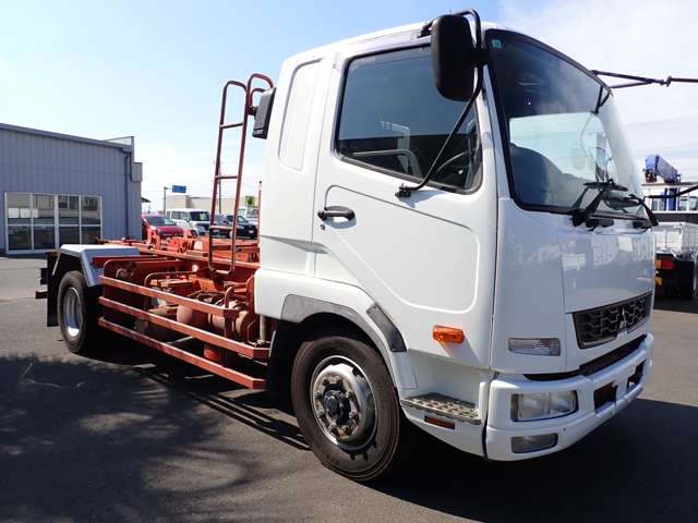 Mitsubishi Fuso Fighter 4