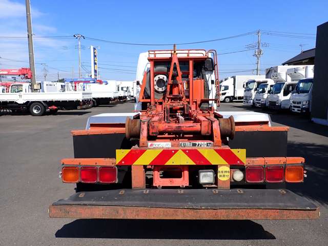 Mitsubishi Fuso Fighter 7