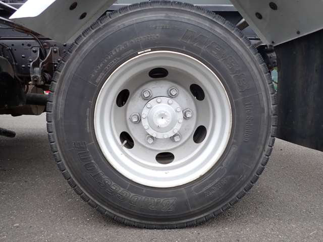Mitsubishi Fuso Fighter 12