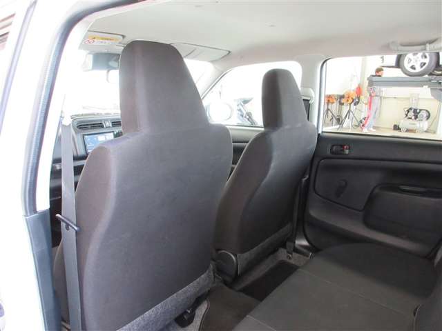 Toyota Probox Van 12