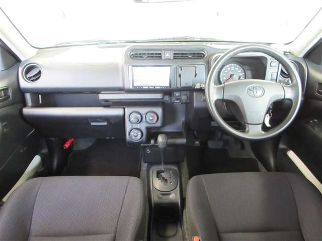 Toyota Probox Van 7
