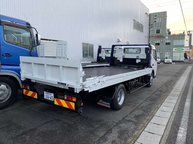 Mitsubishi Fuso Canter 10