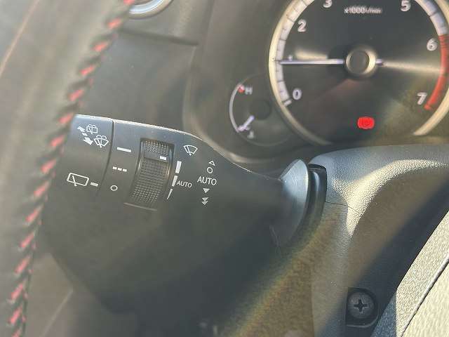 Lexus NX 8