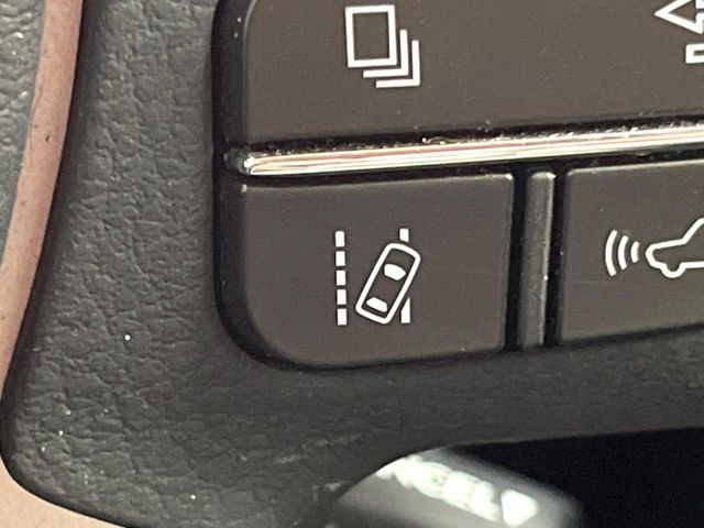Lexus NX 7