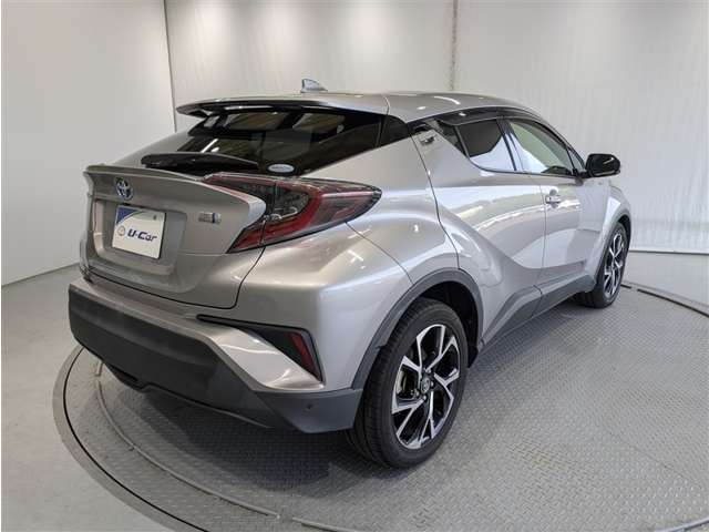 Toyota C-HR 2