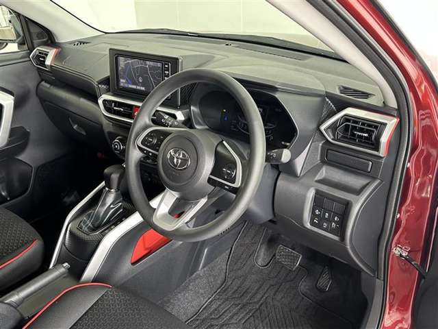 Toyota Raize 7