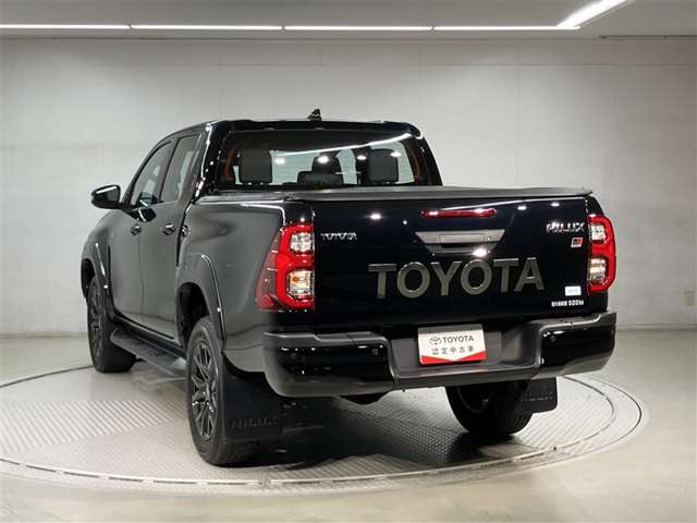 Toyota Hilux 5