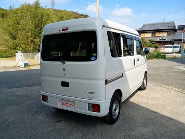 Suzuki Every 11