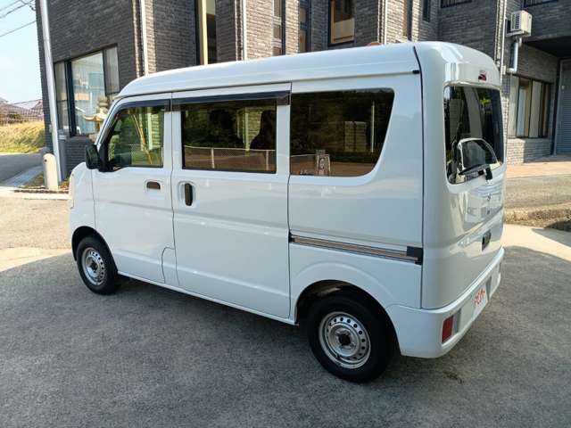 Suzuki Every 9