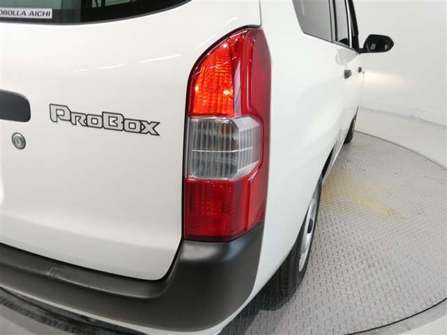 Toyota Probox Van 11