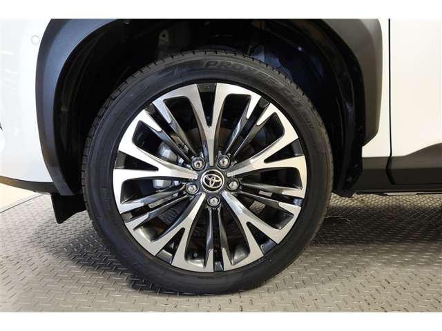 Toyota Yaris Cross 8