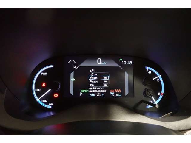 Toyota Yaris Cross 10