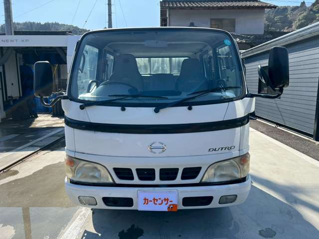 Hino Dutro 2