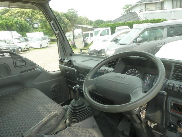 Isuzu Elf 5
