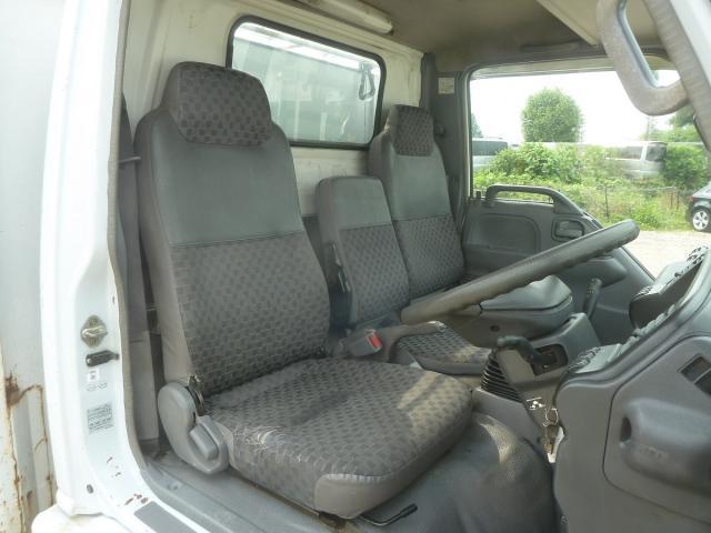 Isuzu Elf 7
