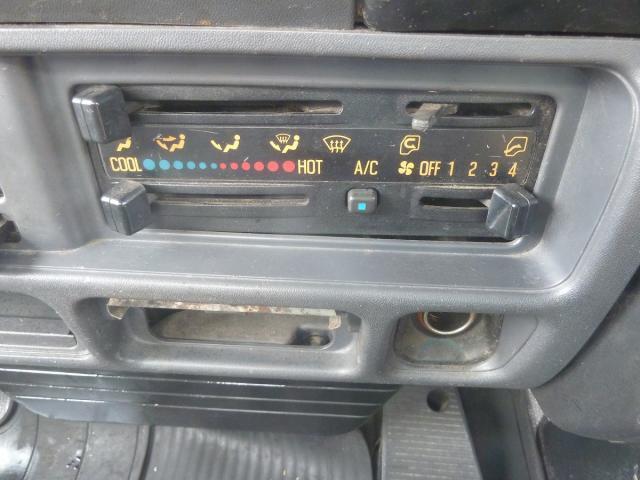 Isuzu Elf 8