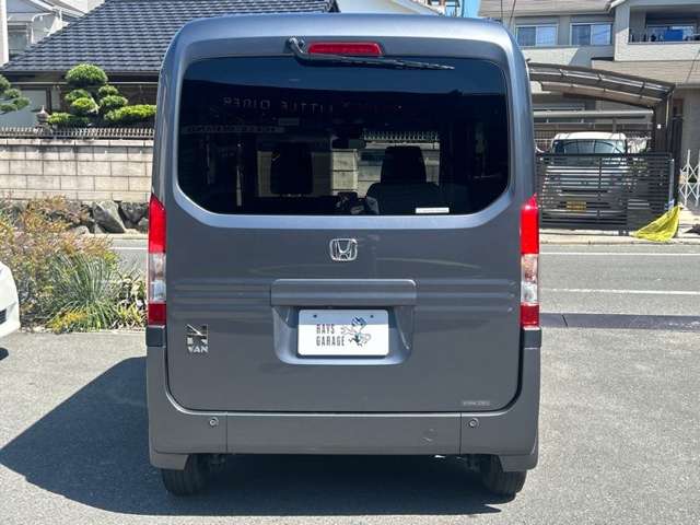 Honda N-VAN 12