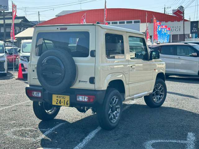 Suzuki Jimny 9