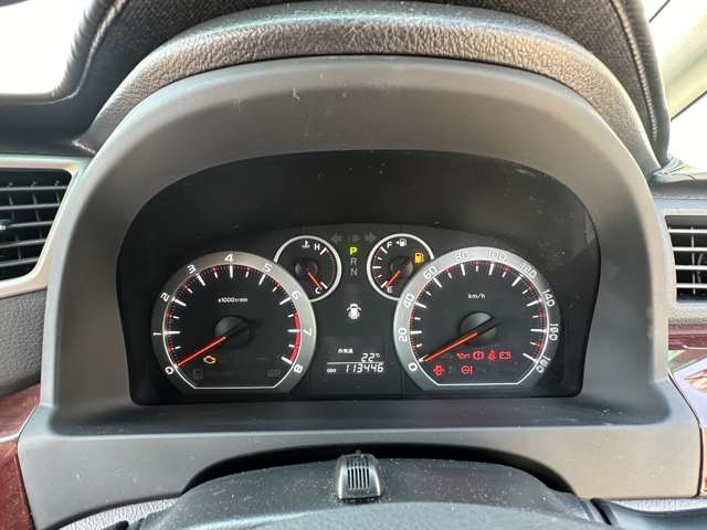 Toyota Vellfire 7