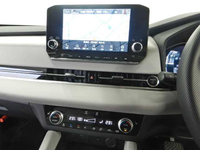 Mitsubishi Outlander 7