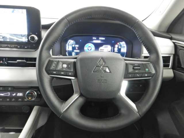 Mitsubishi Outlander 8
