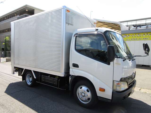 Toyota Toyoace 11