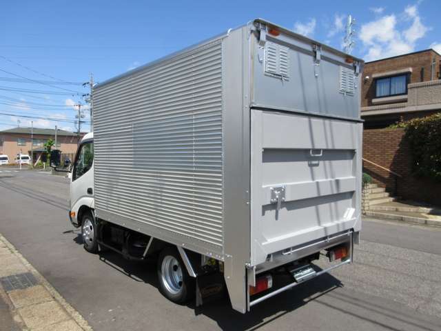 Toyota Toyoace 12