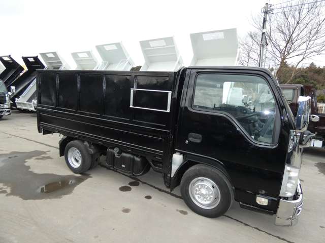 Isuzu Elf 6