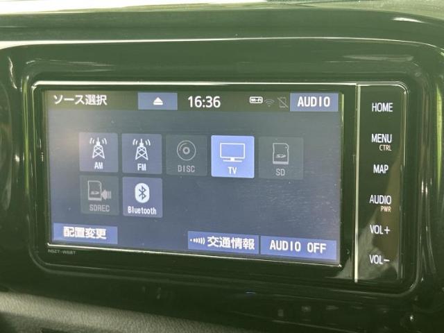 Toyota Hilux 12