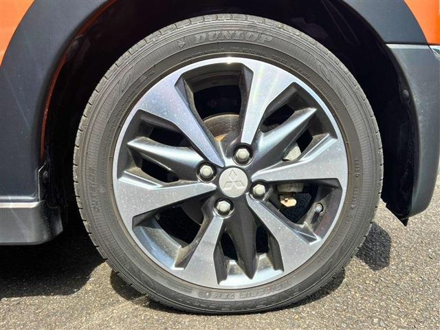 Mitsubishi eK X 9
