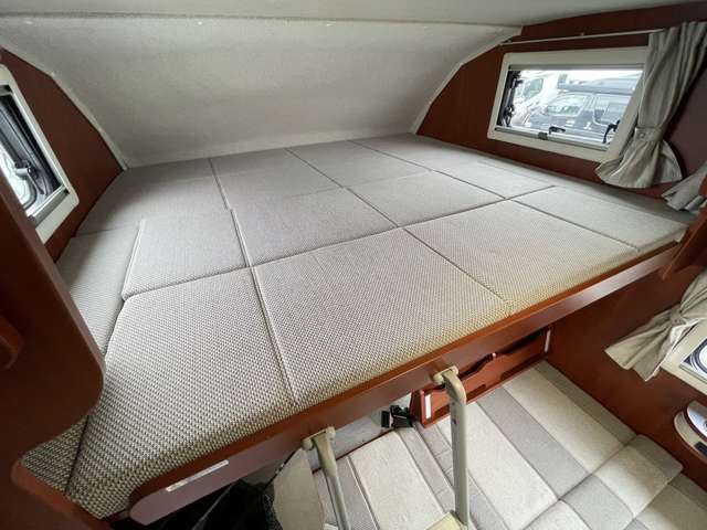 Toyota Camroad 11