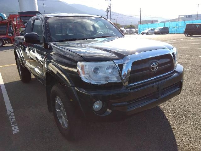 Toyota Tacoma 4
