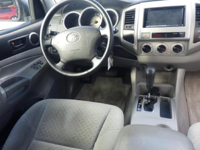 Toyota Tacoma 6