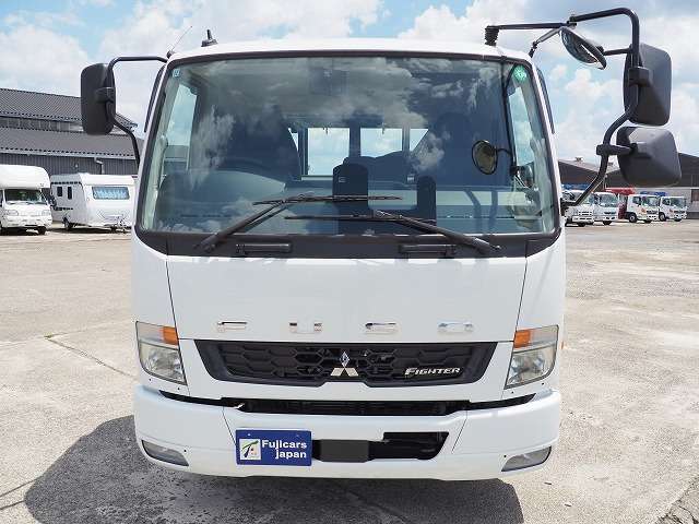 Mitsubishi Fuso Fighter 4