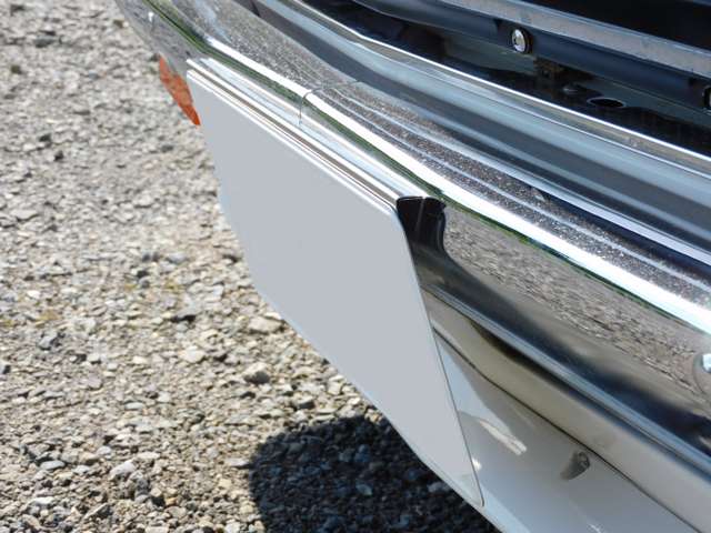Nissan Sunny Truck 9
