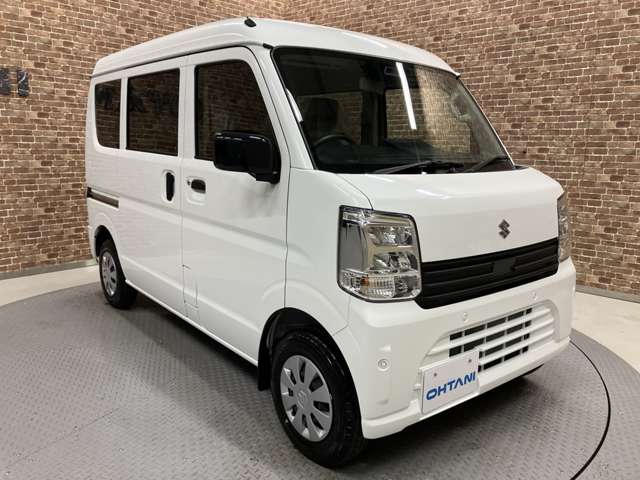 Suzuki Every 8