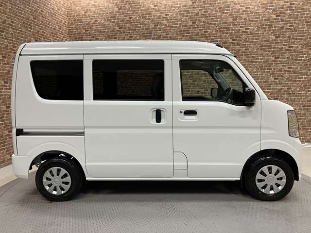 Suzuki Every 9