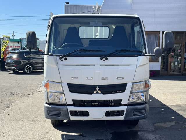 Mitsubishi Fuso Canter 11