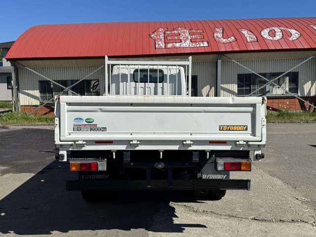 Mitsubishi Fuso Canter 6