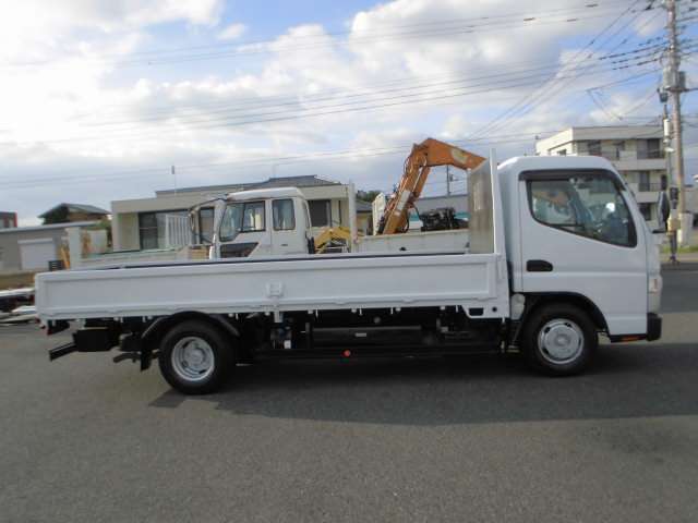 Mitsubishi Fuso Canter 3